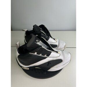 WORN - Reebok Answer IV Black White FY6961 Toe Iverson Step The Tunnel Sz 10.5